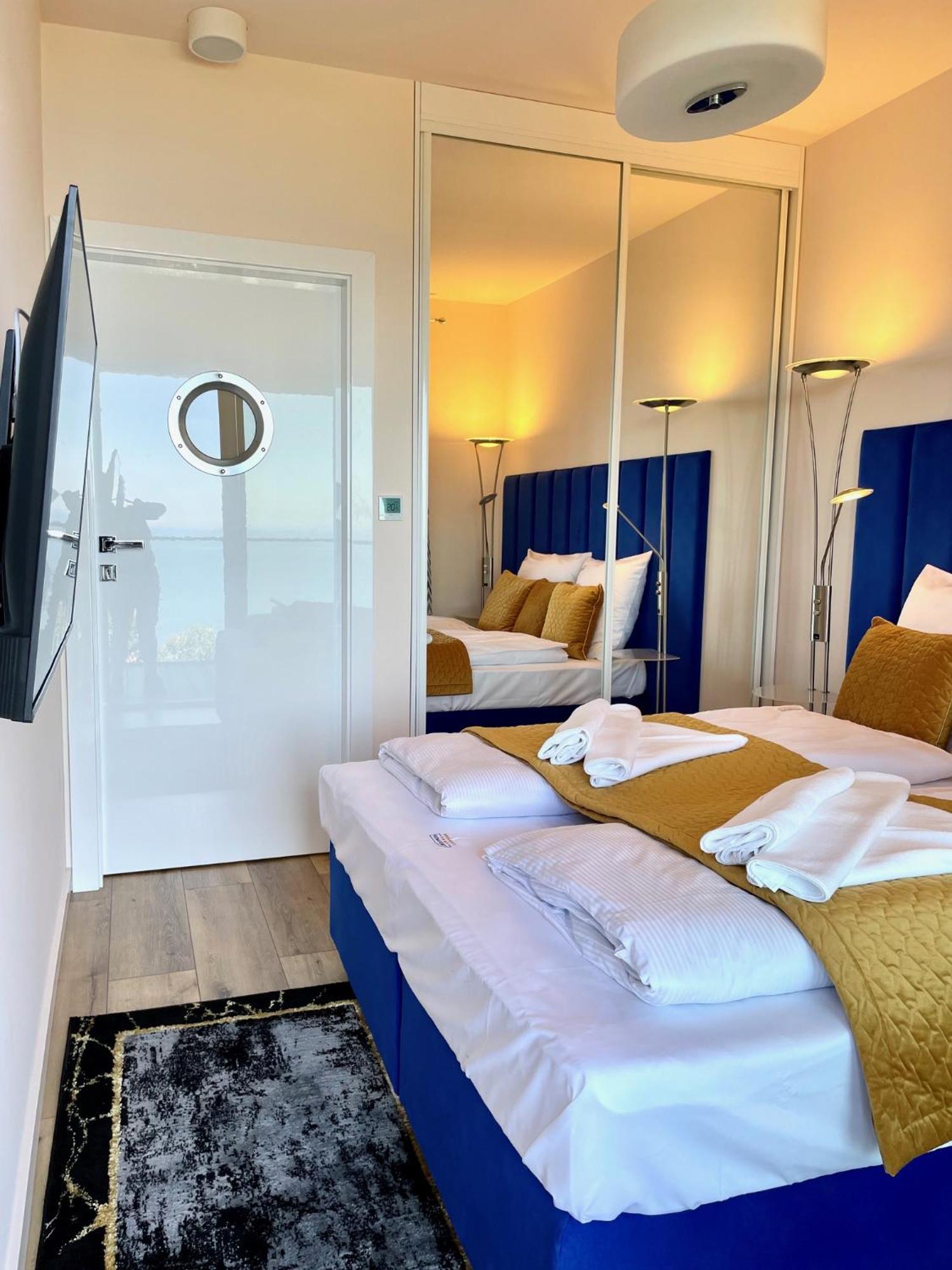 Perlowa Przystan - Apartamenty Komfort Widok Na Morze, Parking Poland Exterior foto