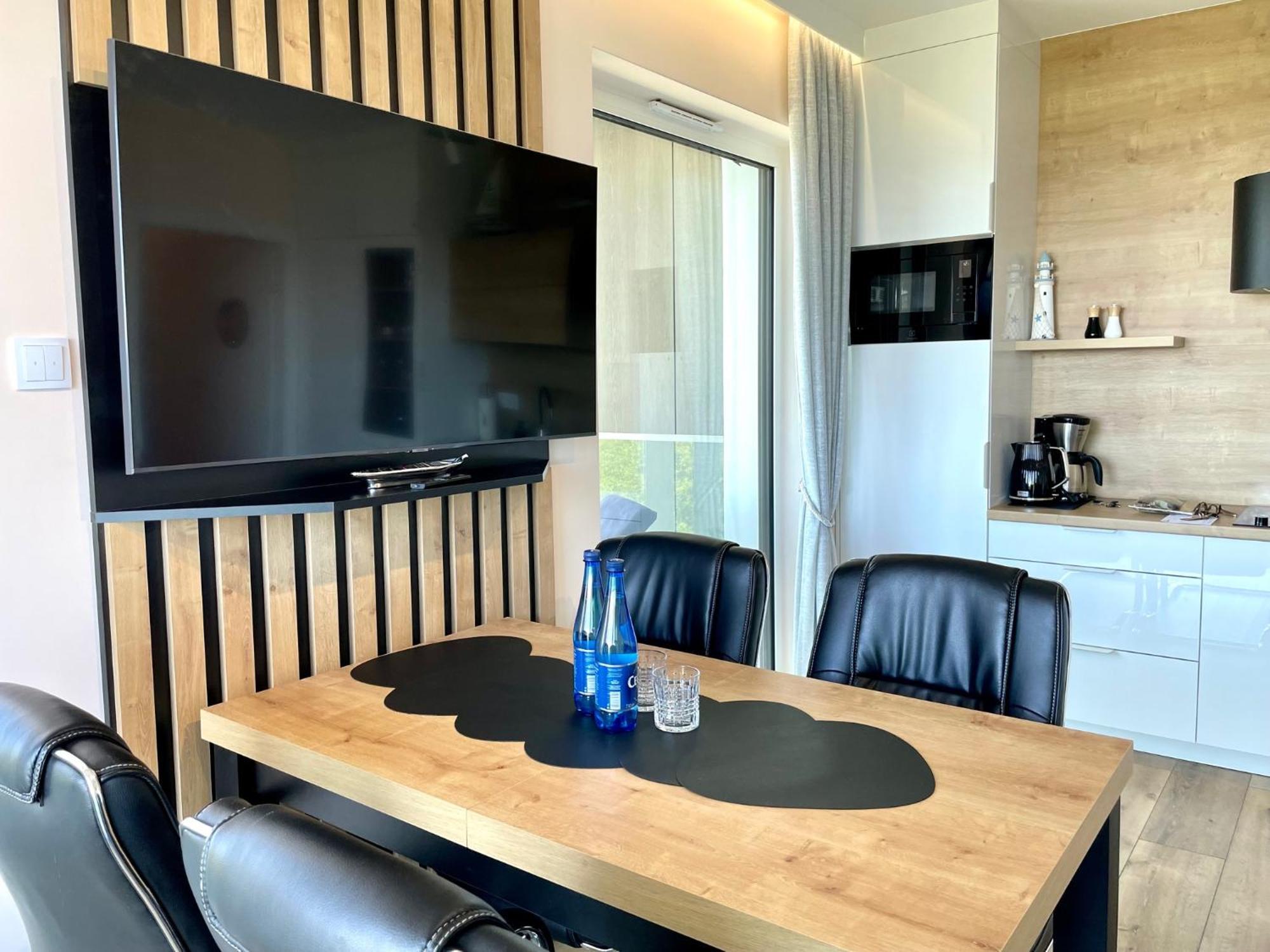 Perlowa Przystan - Apartamenty Komfort Widok Na Morze, Parking Poland Exterior foto